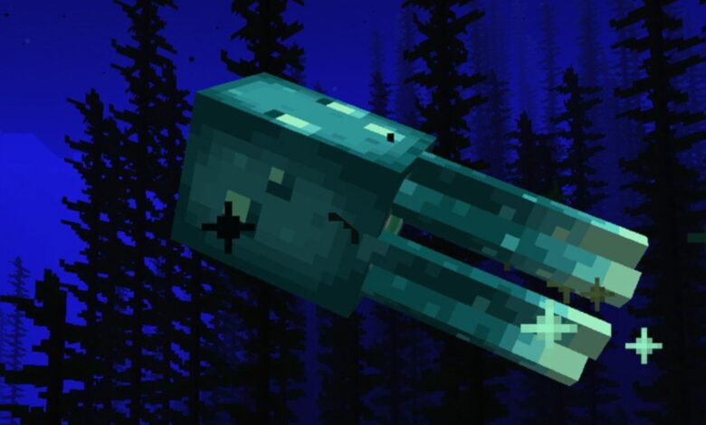 Minecraft Fan Makes Impressive LEGO Glow Squid Animation